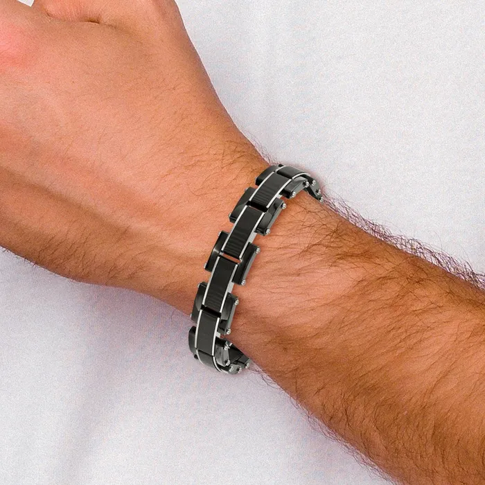 Bracelets TreasureFineJewelers Chisel Stainless Steel Polished Black IPplated with Solid Black Carbon Fiber 85 inch Link Bracelet