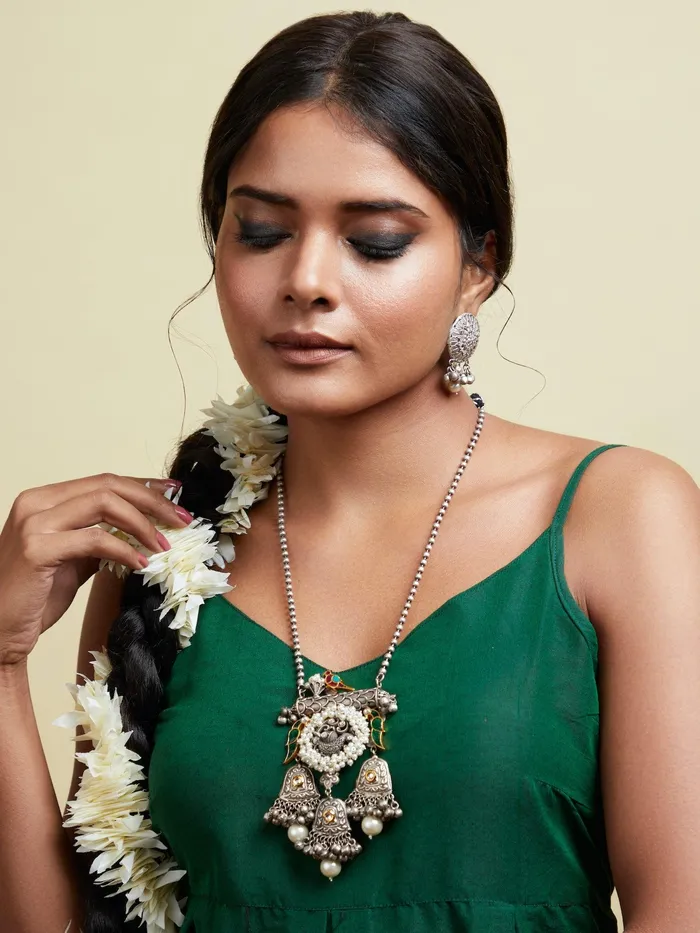 Aria Parrot and Pearls Long Necklace Set Curio Cottage Necklaces