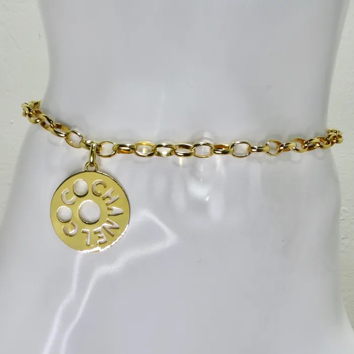 Vintage by Misty Necklaces Chanel 1970s Gold Tone Oversize Pendant Necklace