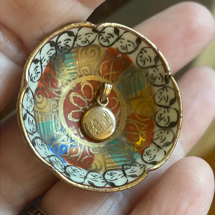 Dainty Flower Pendant 10k Gold Vintage Vintage Paris Jewelry Necklaces