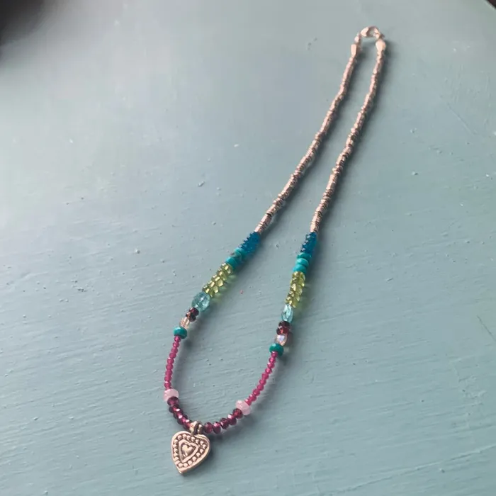 Necklaces Love Vintage Paris Bohemian Gemstone Necklace Hill Tribe Engraved Silver Heart Pendant Handmade