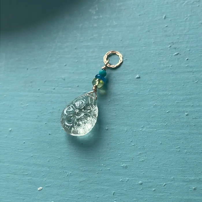 Necklaces Love Vintage Paris Carved Green Amethyst Flower Pendant Peridot Apatite and Turquoise Gold Filled Handmade
