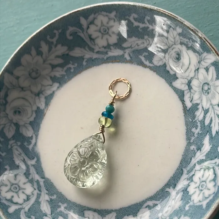 Necklaces Love Vintage Paris Carved Green Amethyst Flower Pendant Peridot Apatite and Turquoise Gold Filled Handmade