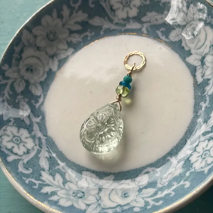 Necklaces Love Vintage Paris Carved Green Amethyst Flower Pendant Peridot Apatite and Turquoise Gold Filled Handmade