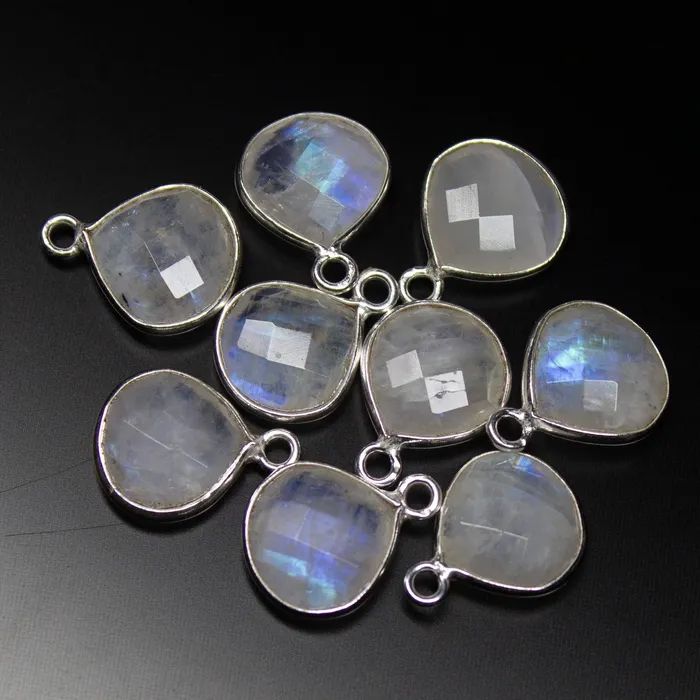 925 Sterling SilverRainbow Moonstone Faceted Heart Shape Pendant 6 Piece Of 15mm Approx Beads Supplies USA Necklaces 925 Sterling SilverRainbow Moonstone Faceted Heart Shape Pendant 6 Piece Of 15mm Approx Beads Supplies USA Necklaces