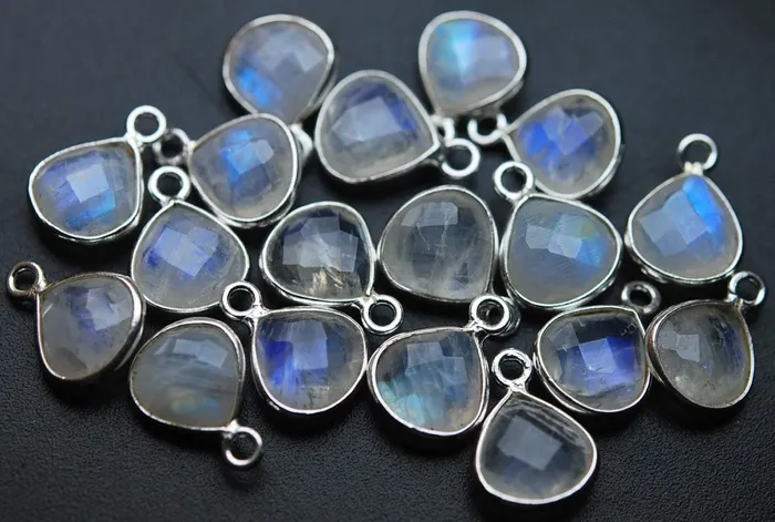 925 Sterling SilverRainbow Moonstone Faceted Heart Shape Pendant 6 Piece Of 15mm Approx Beads Supplies USA Necklaces
