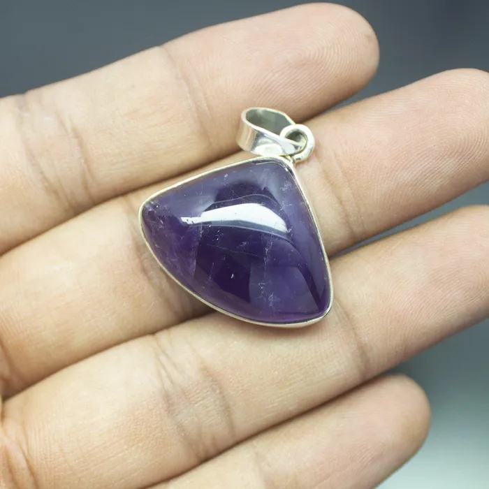 Christmas Gift 10g Totally Handmade Natural Purple Amethyst Trillion Shape 925 Sterling Silver Pendant Beads Supplies USA Necklaces