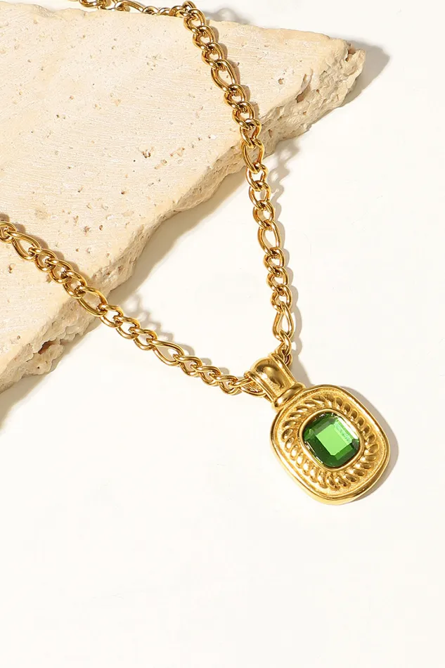 Trendsi Necklaces 18K Gold Plated Inlaid Rhinestone Pendant Necklace