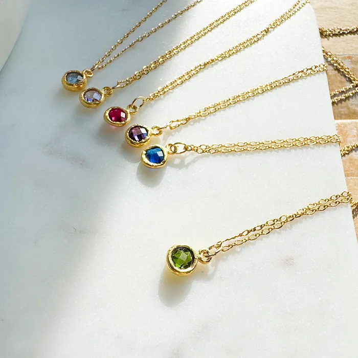 Necklaces Elisa Ilana Chain Necklace with Colored Stone Pendant Necklaces Elisa Ilana Chain Necklace with Colored Stone Pendant