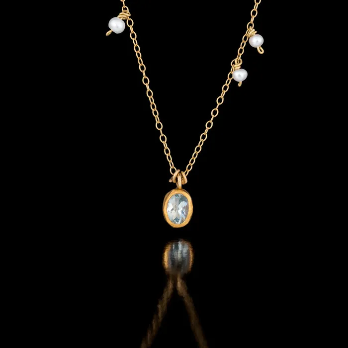 Oval Aquamarine and Pearls Pendant Gzahav Necklaces