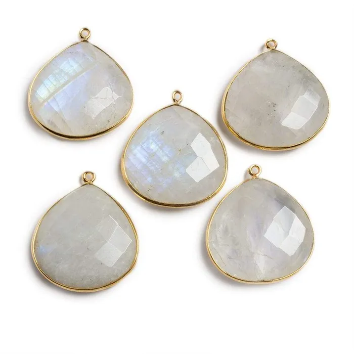 26x26mm Vermeil Bezeled Rainbow Moonstone Heart Focal Pendant 1 pc Beadsofcambaycom Necklaces 26x26mm Vermeil Bezeled Rainbow Moonstone Heart Focal Pendant 1 pc Beadsofcambaycom Necklaces