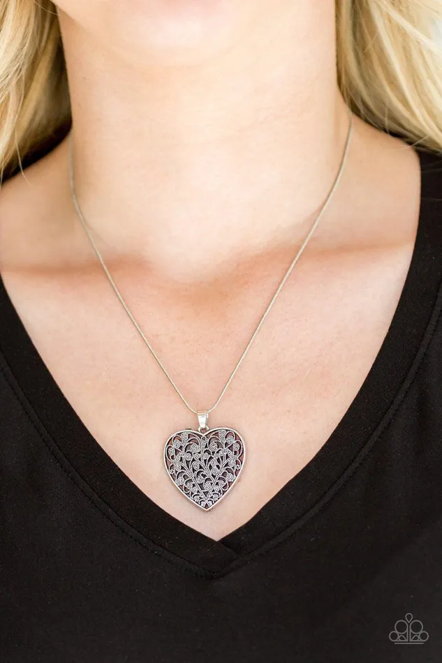 Paparazzi Accessories Necklaces Look Into Your Heart Silver Necklace Jewelry by Bretta Paparazzi Accessories Necklaces Look Into Your Heart Silver Necklace Jewelry by Bretta