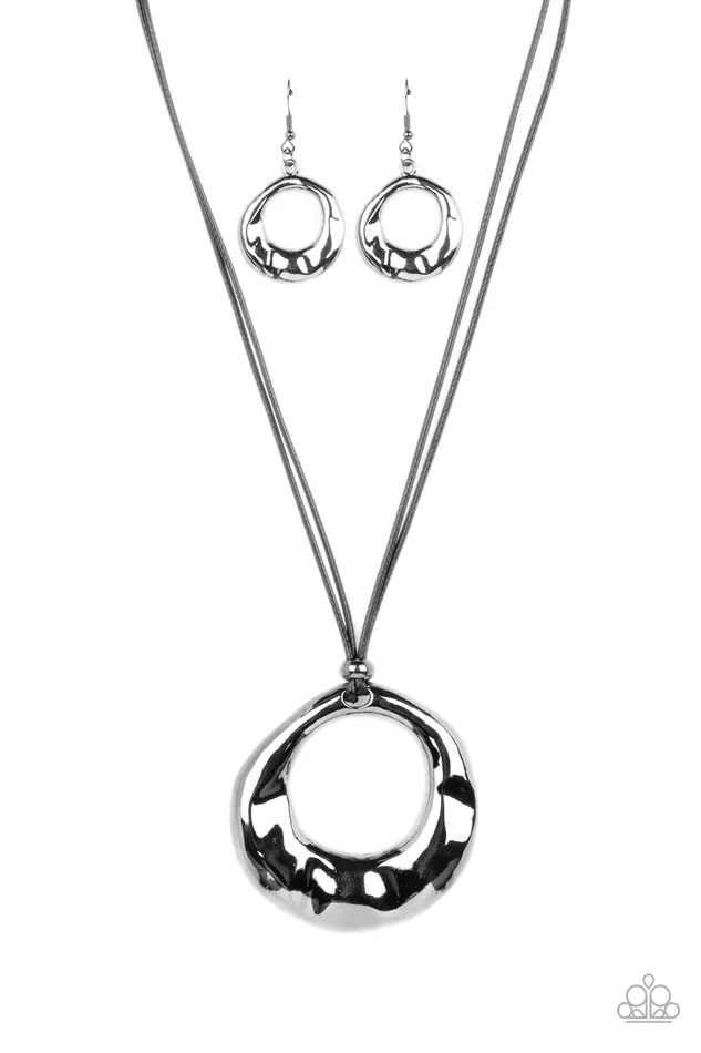 Paparazzi Accessories Necklaces Tectonic Treasure Black Necklace Jewelry by Bretta